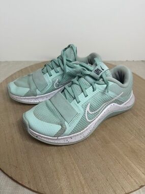 Nike MC Trainer Womens 6.5 Mint Green Strap Gym Training Shoes DM0824-300
